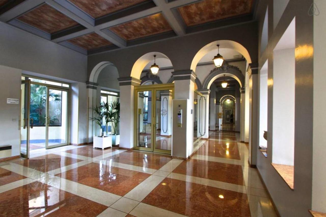 Apartment Grand H -f2, Face Vieux- Nice, Terrasse, Ascenseur, Climatisation, Terrace - Center Nizza