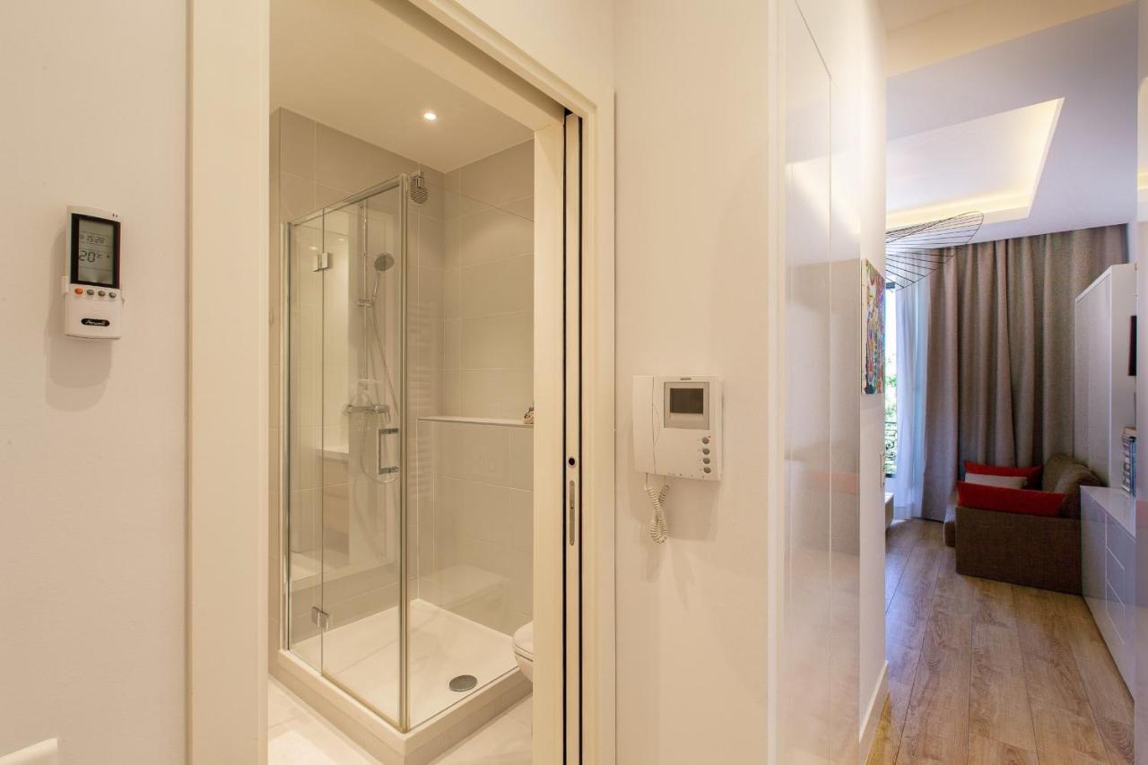 Grand H -f2, Face Vieux- Nice, Terrasse, Ascenseur, Climatisation, Terrace - Center Apartment Nizza