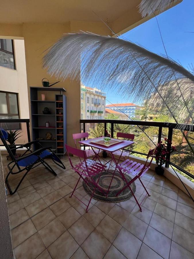 Grand H -f2, Face Vieux- Nice, Terrasse, Ascenseur, Climatisation, Terrace - Center Apartment *