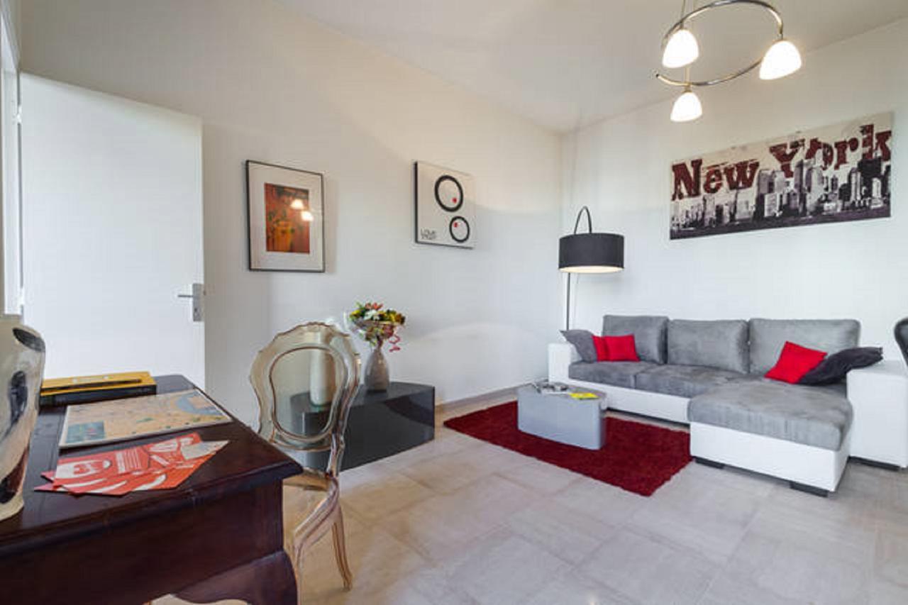 Appartamento Grand H -f2, Face Vieux- Nice, Terrasse, Ascenseur, Climatisation, Terrace - Center Nizza