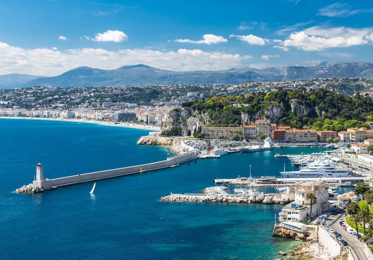 Appartamento Grand H -f2, Face Vieux- Nice, Terrasse, Ascenseur, Climatisation, Terrace - Center Nizza
